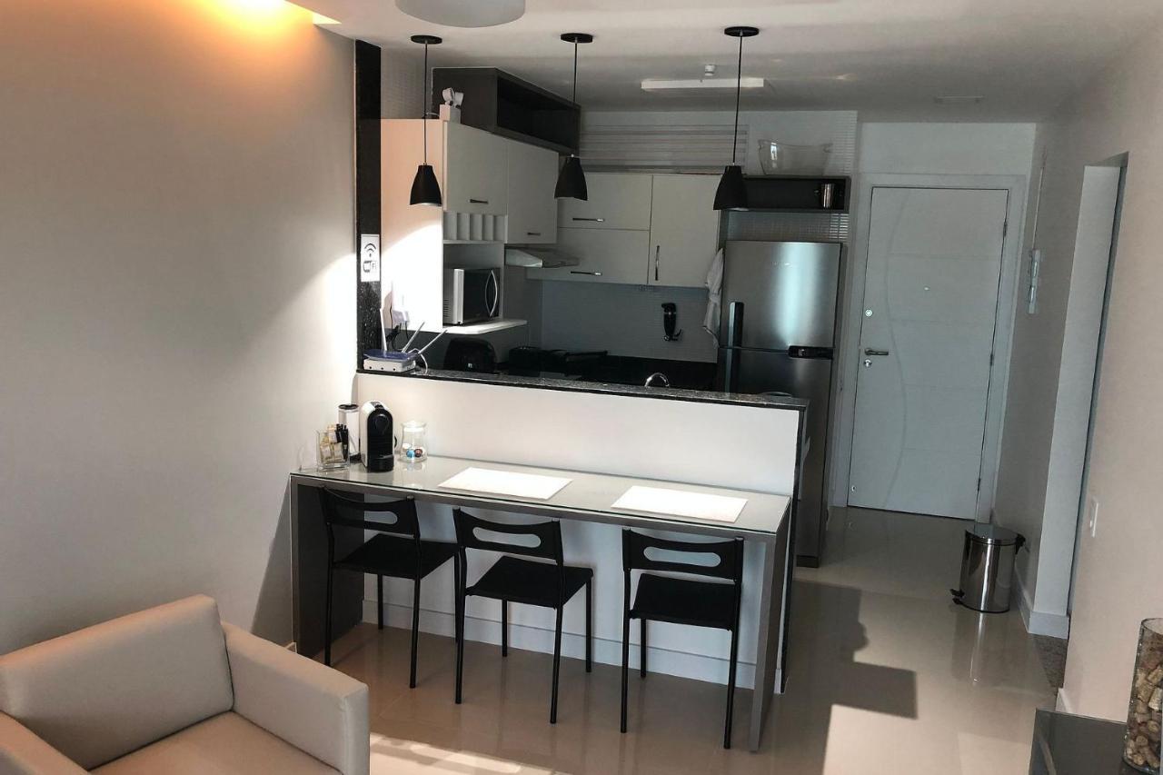 Resort Em Arraial Do Cabo, Momentos Inesqueciveis Em Um Apartamento De Luxo Com 2 Quartos, 2 Banheiros E 2 Vagas De Carro Entre A Praia E A Lagoa Εξωτερικό φωτογραφία